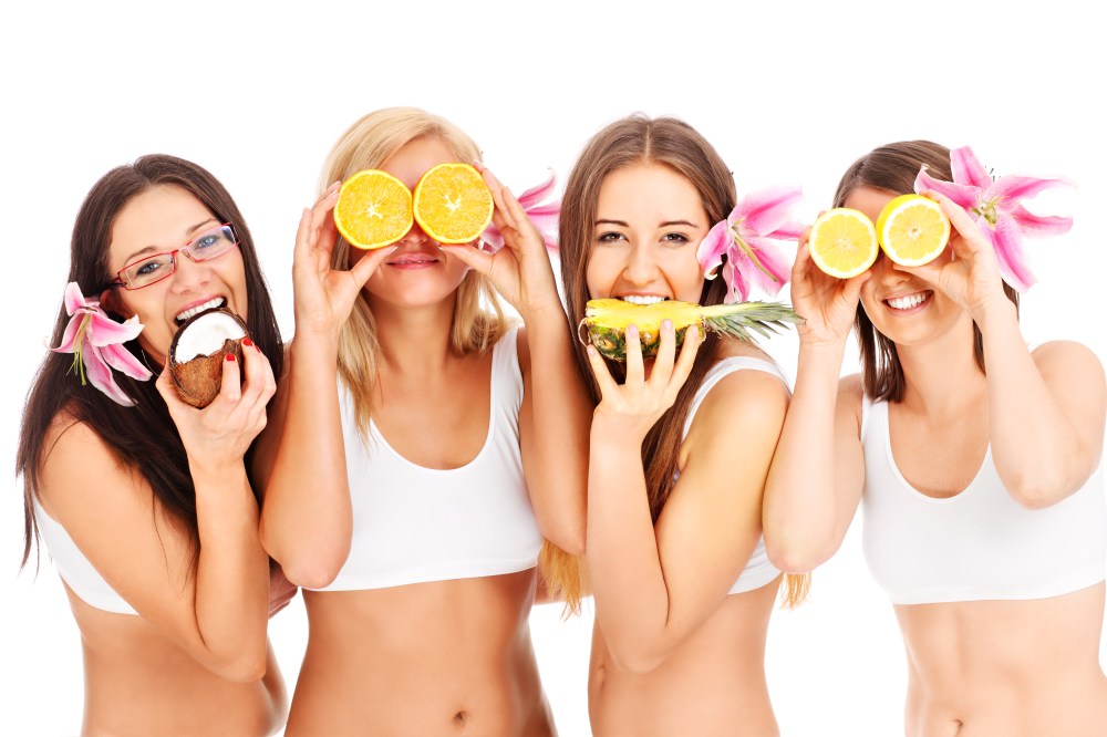 Super easy facial masks that will make your skin feel great. They also smell awesome and the essential oils I add in work wonders. For more recipes and inspiration go to www.makeloveinthekitchen.com